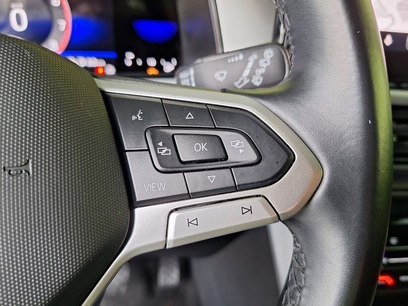volkswagen-t-roc-2023-gasolina-999cc