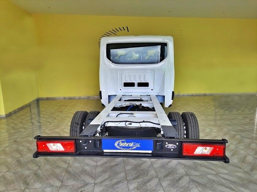 ford-transit-2023-diesel-1995cc