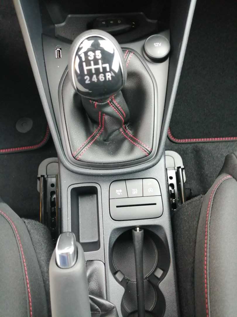 ford-fiesta-2022-gasolina-998cc