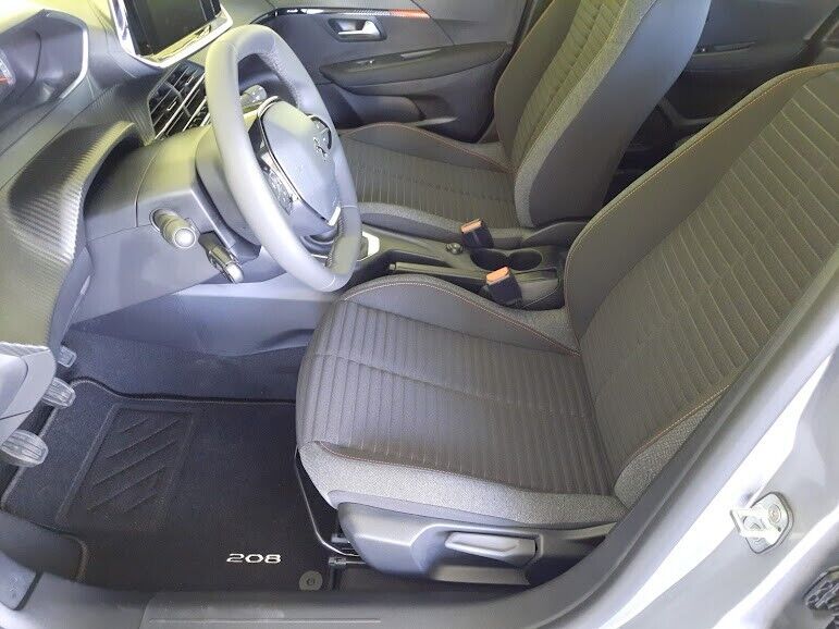 peugeot-208-2021-gasolina-1199cc