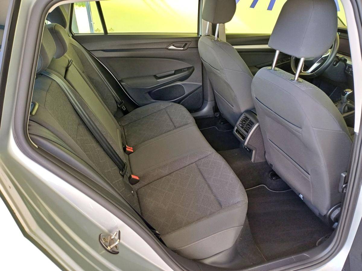 volkswagen-golf-variant-2021-diesel-1968cc