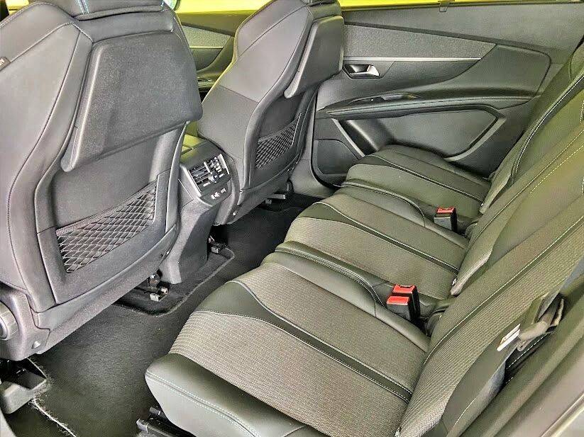 peugeot-5008-2023-gasolina-1199cc