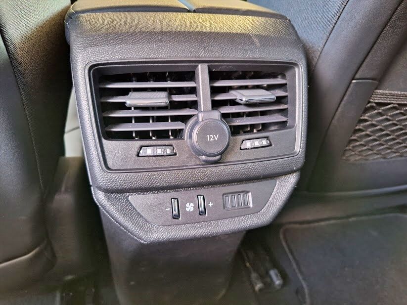 peugeot-5008-2023-gasolina-1199cc