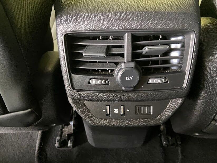 peugeot-5008-2023-gasolina-1199cc
