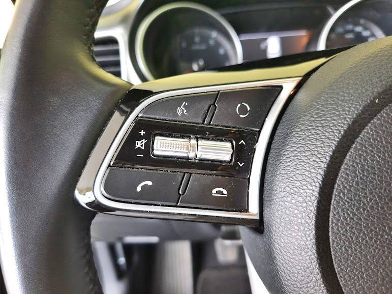 kia-xceed-2022-gasolina-998cc