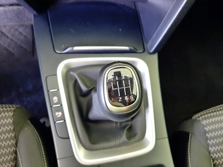 kia-xceed-2022-gasolina-998cc
