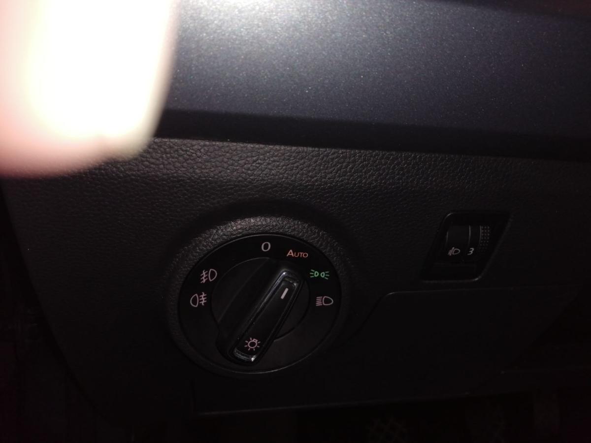 seat-arona-2023-gasolina-999cc