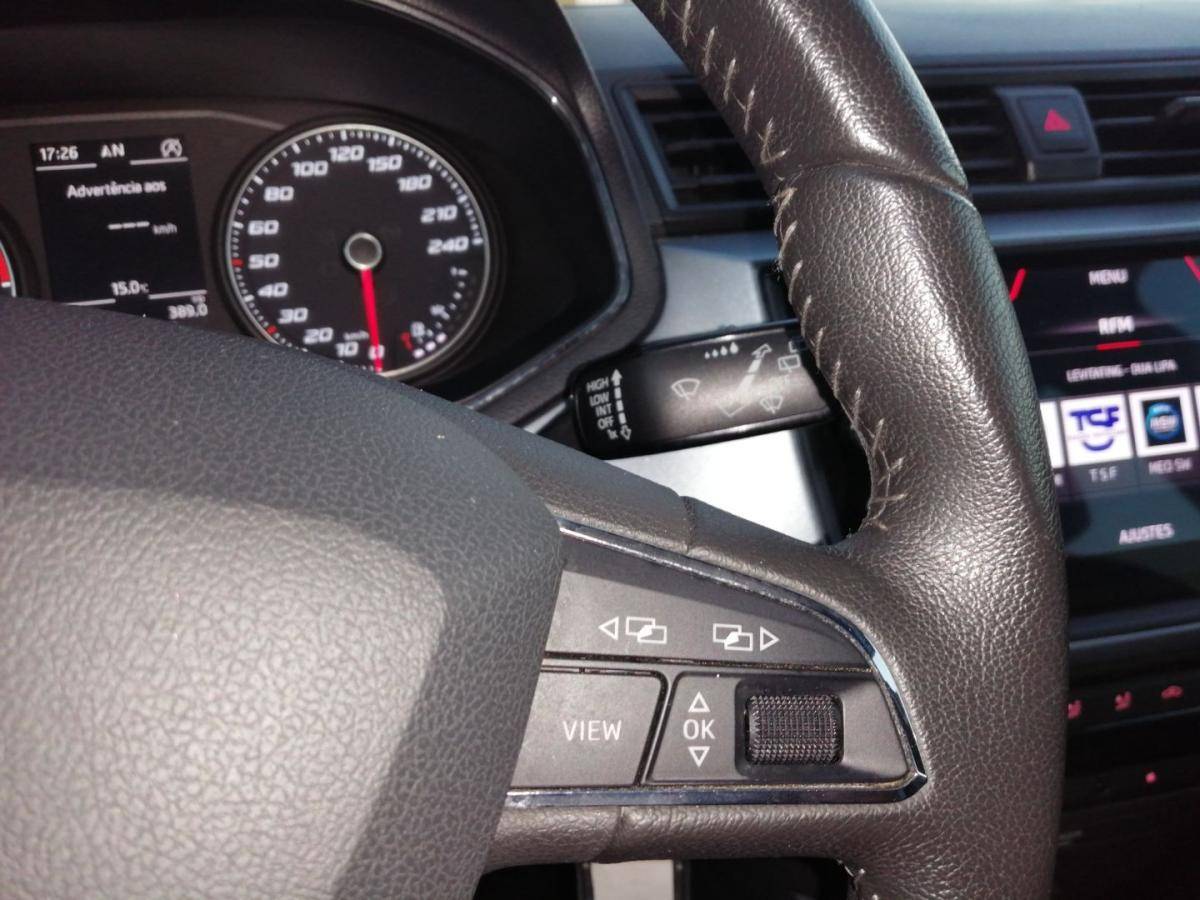 seat-arona-2023-gasolina-999cc