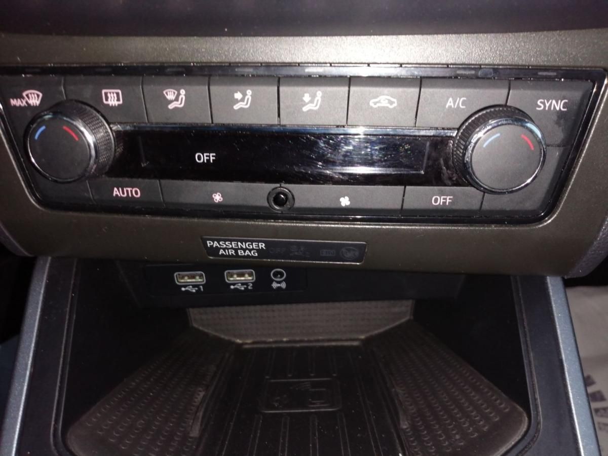 seat-arona-2023-gasolina-999cc