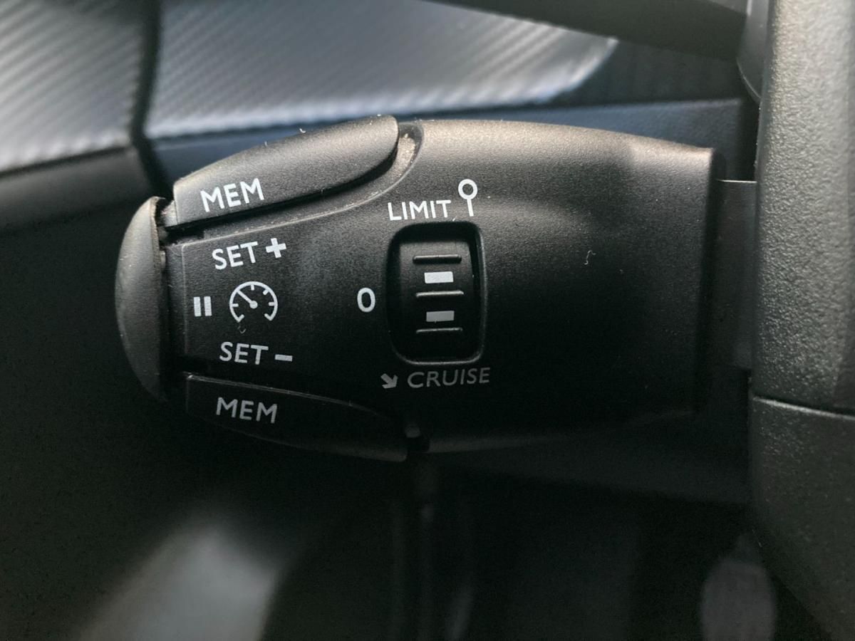 peugeot-208-2020-gasolina-1199cc