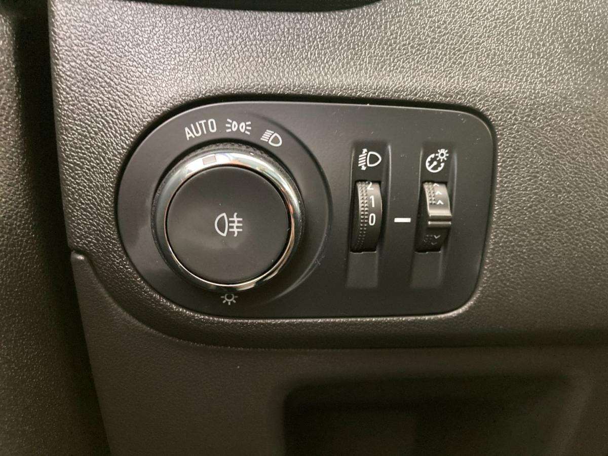 opel-crossland-2022-diesel-1499cc