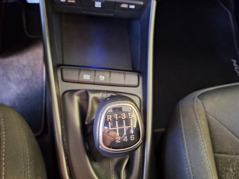 hyundai-bayon-2022-gasolina-998cc