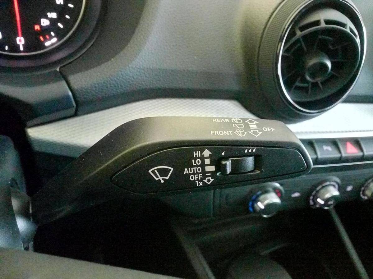 audi-q2-2018-diesel-1598cc