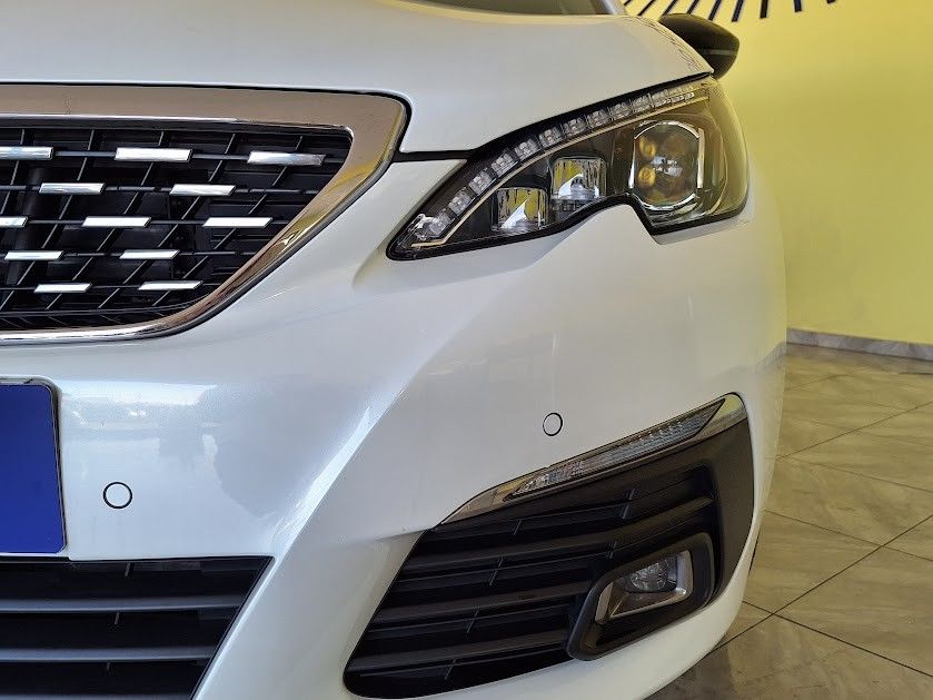 peugeot-308-sw-2021-diesel-1499cc
