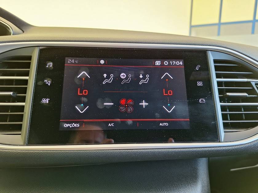 peugeot-308-sw-2021-diesel-1499cc