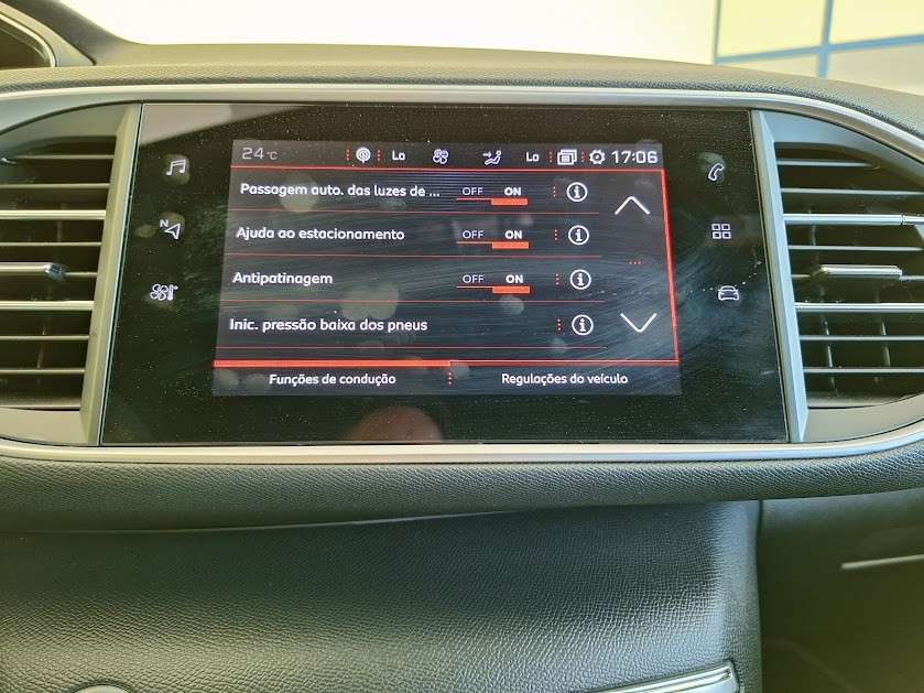 peugeot-308-sw-2021-diesel-1499cc