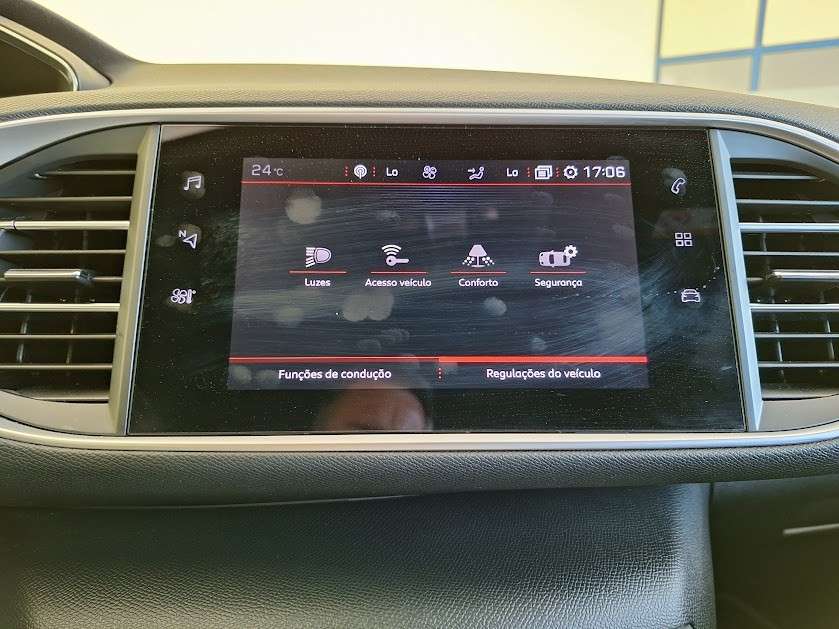 peugeot-308-sw-2021-diesel-1499cc