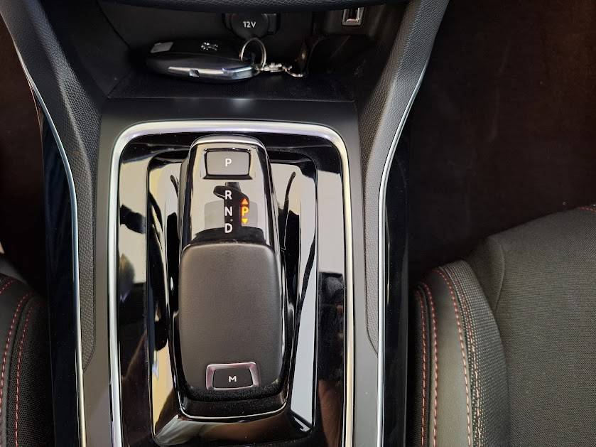 peugeot-308-sw-2021-diesel-1499cc
