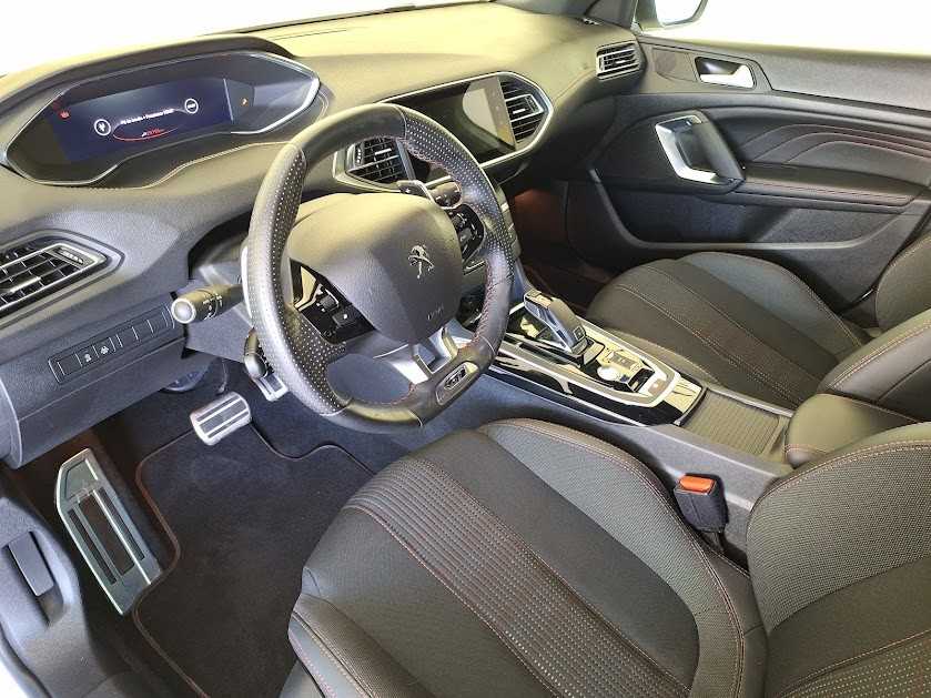 peugeot-308-sw-2021-diesel-1499cc