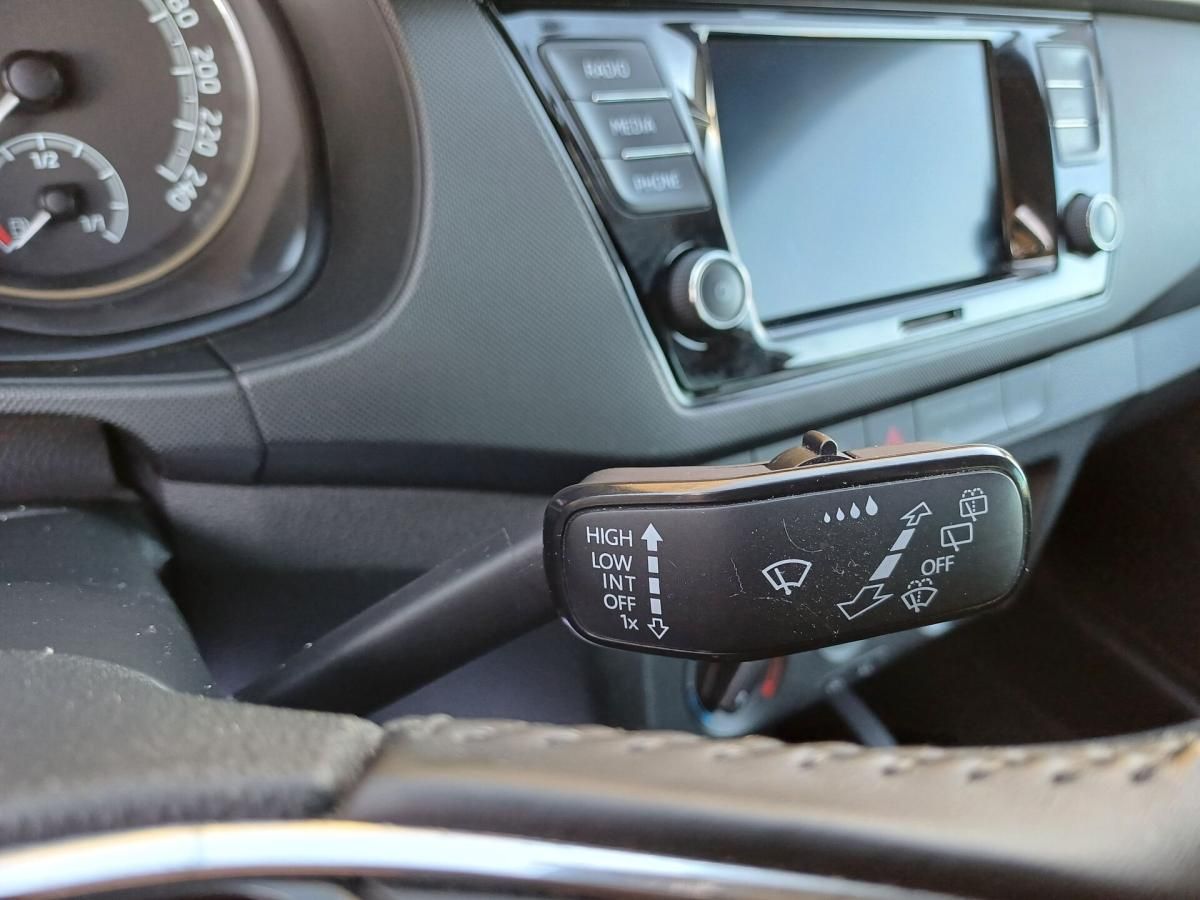 skoda-fabia-2021-gasolina-999cc