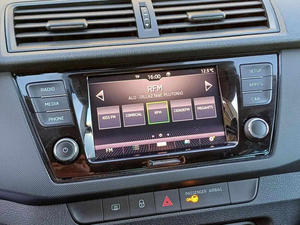 skoda-fabia-2021-gasolina-999cc