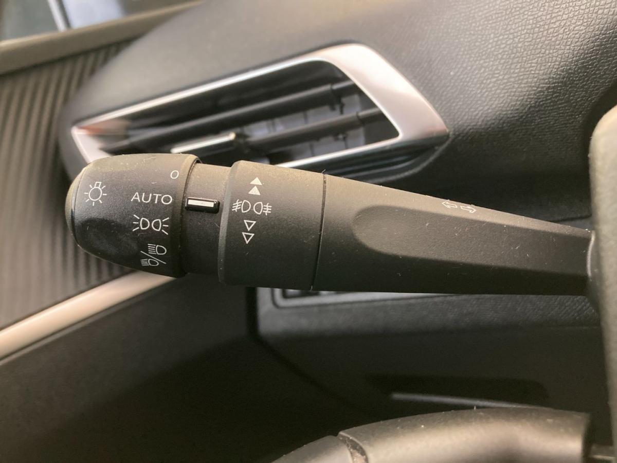 peugeot-3008-2019-diesel-1499cc