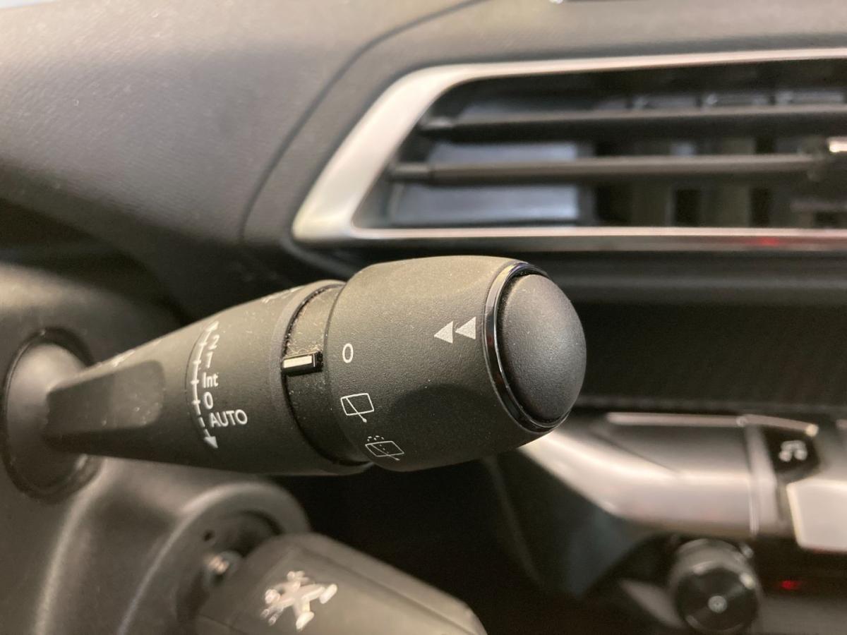 peugeot-3008-2019-diesel-1499cc