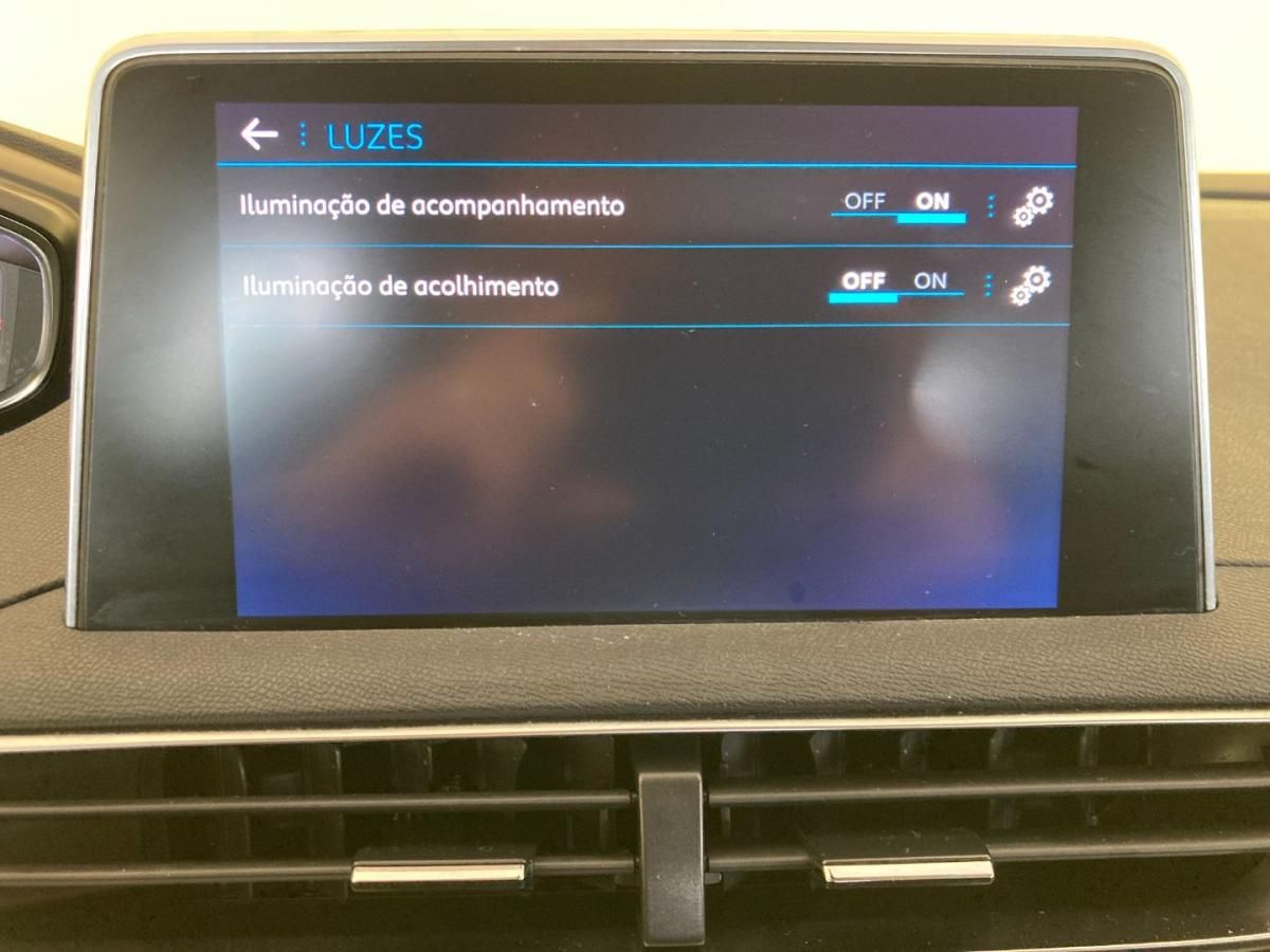 peugeot-3008-2019-diesel-1499cc