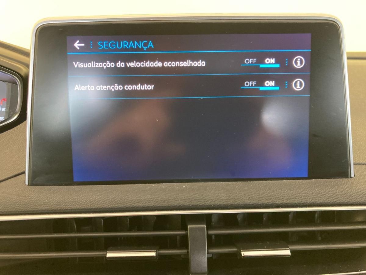 peugeot-3008-2019-diesel-1499cc