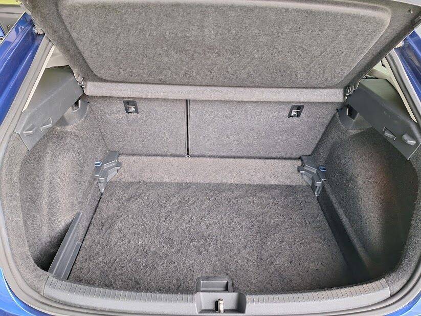volkswagen-taigo-2023-gasolina-999cc