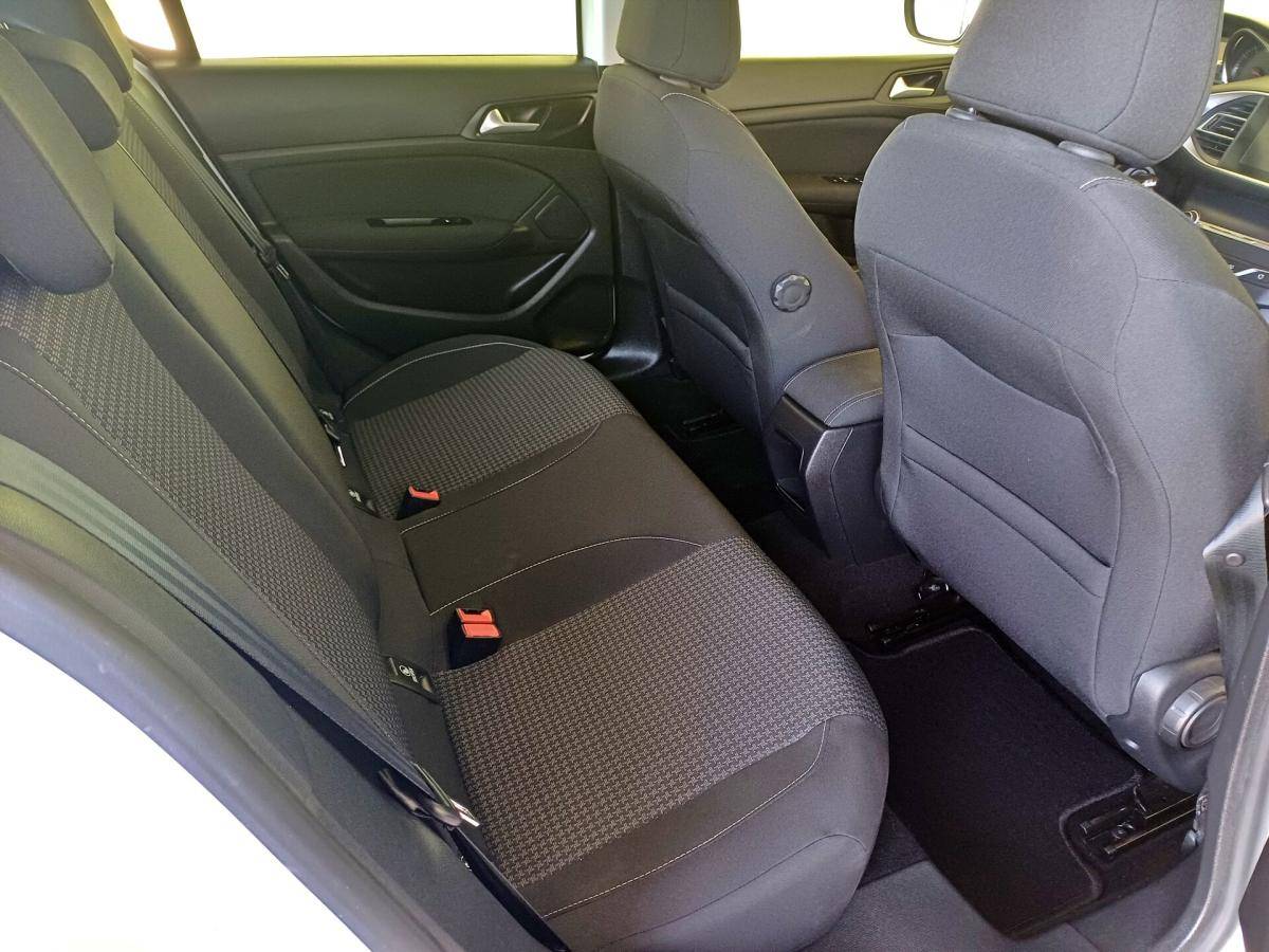 peugeot-308-2019-diesel-1499cc
