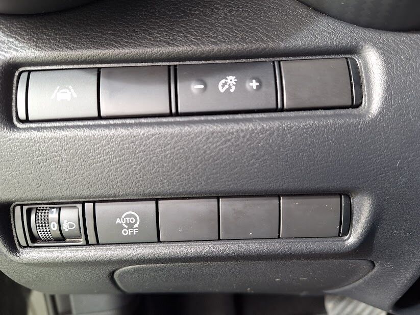 nissan-juke-2023-gasolina-999cc