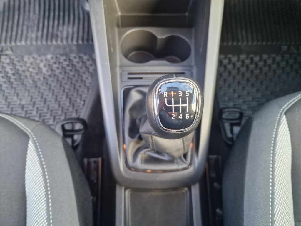 skoda-fabia-2017-gasolina-1197cc
