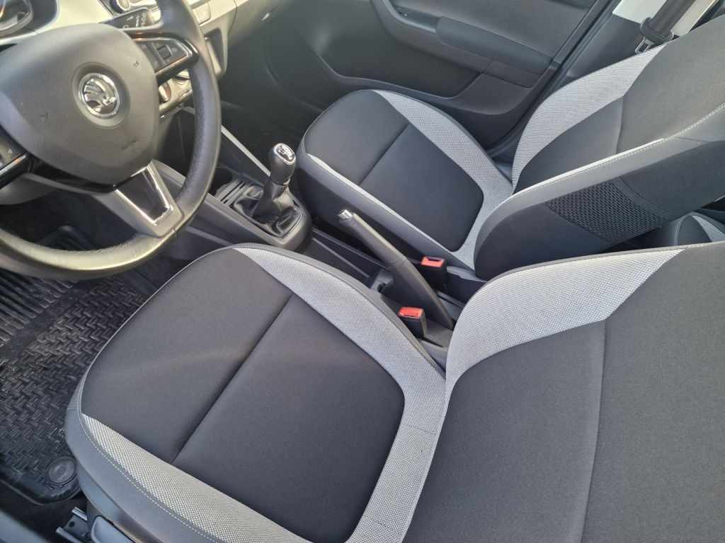 skoda-fabia-2017-gasolina-1197cc