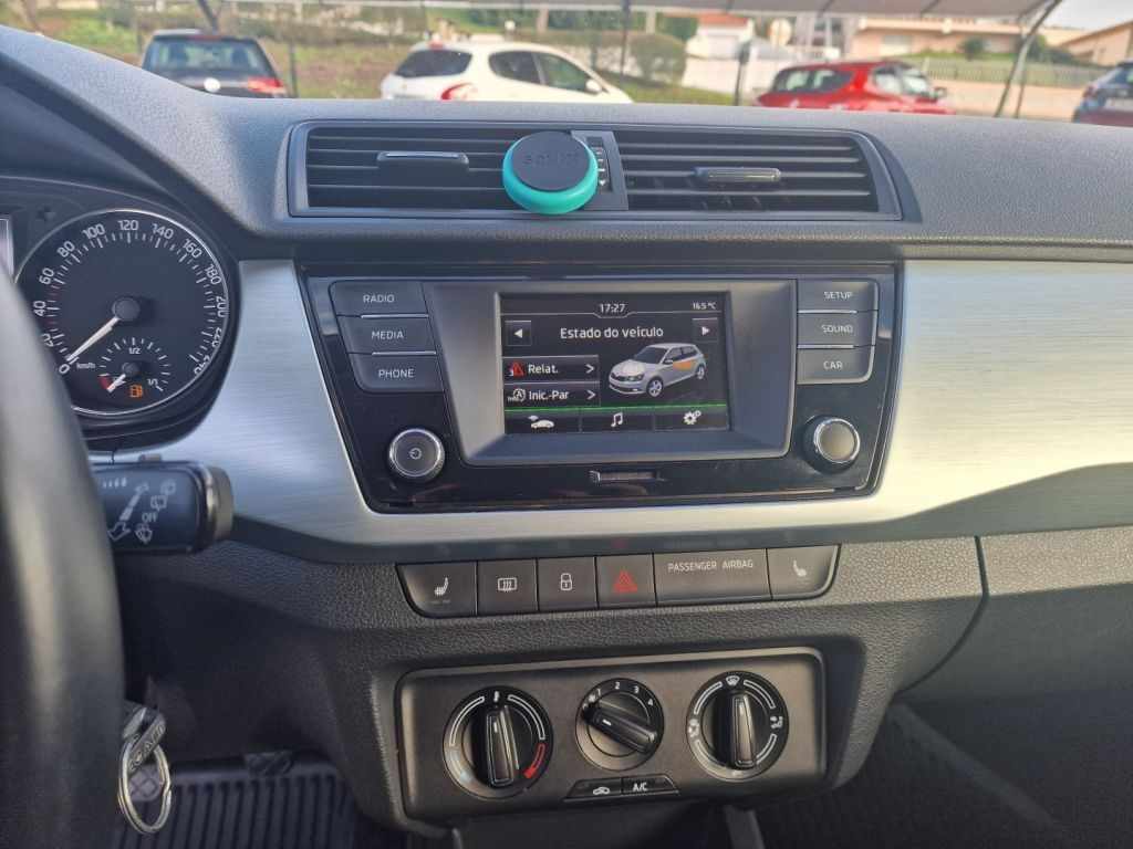 skoda-fabia-2017-gasolina-1197cc