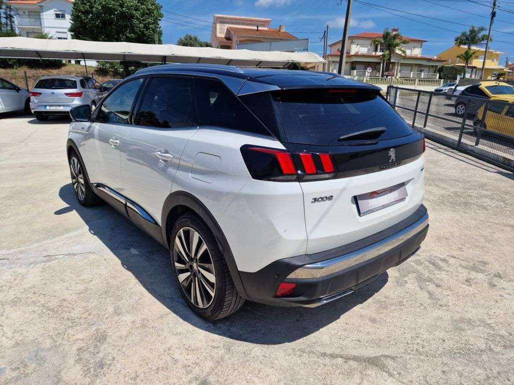 peugeot-3008-2020-hibrido-a-gasolina-1598cc