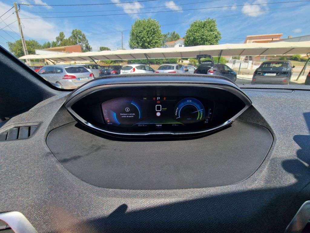 peugeot-3008-2020-hibrido-a-gasolina-1598cc