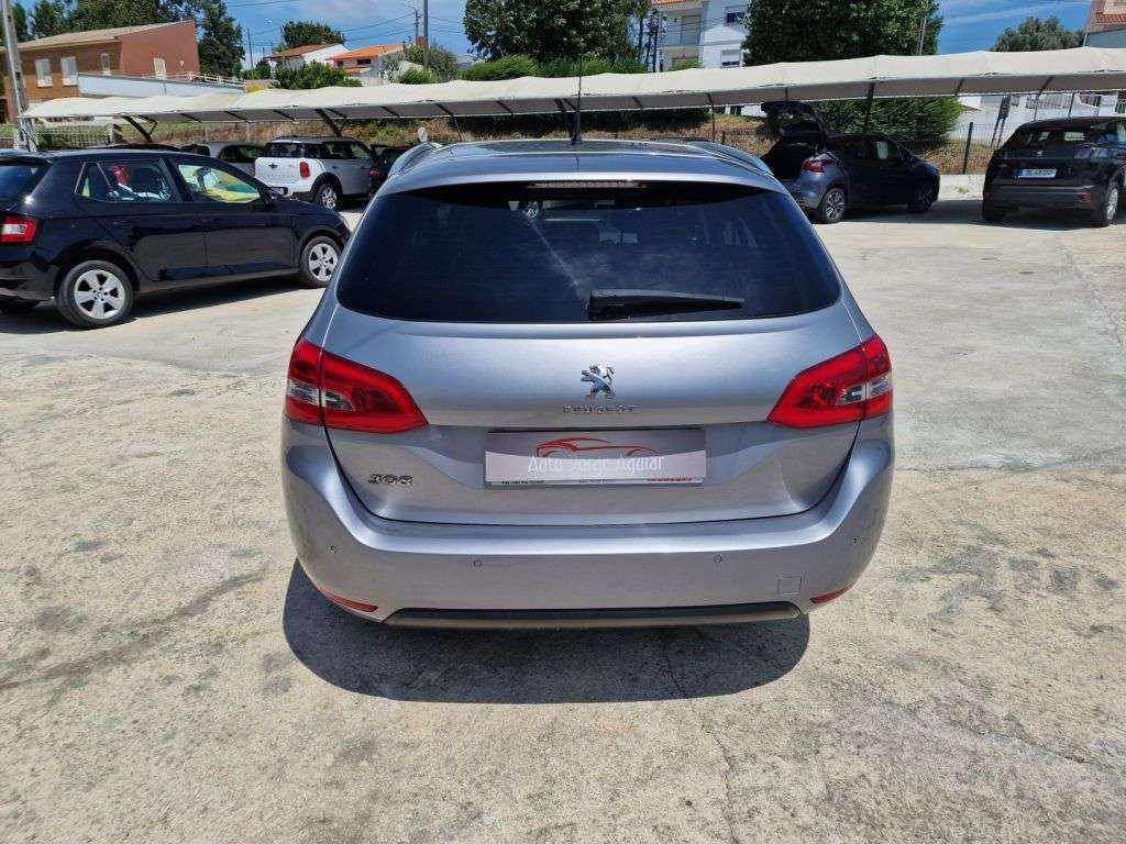 peugeot-308-sw-2021-diesel-1499cc