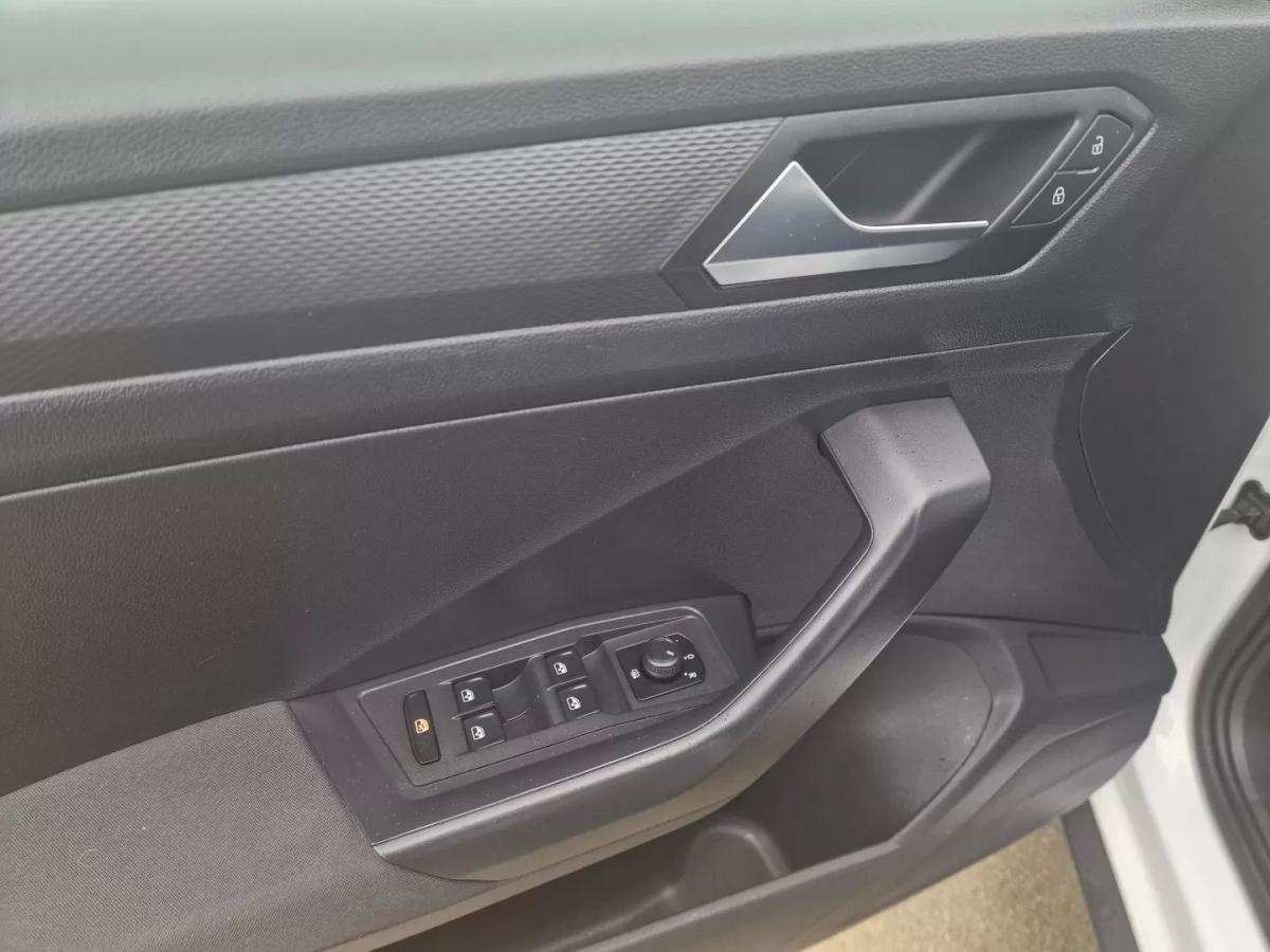 volkswagen-t-roc-2019-gasolina-999cc