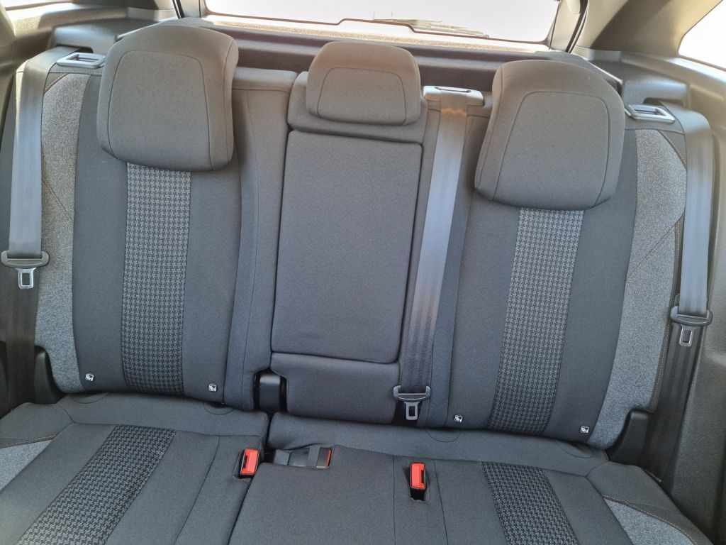 peugeot-3008-2021-diesel-1499cc