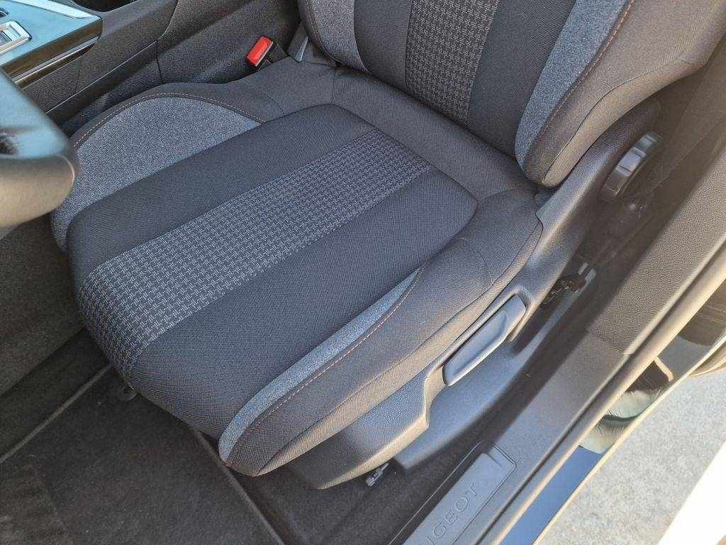 peugeot-3008-2021-diesel-1499cc