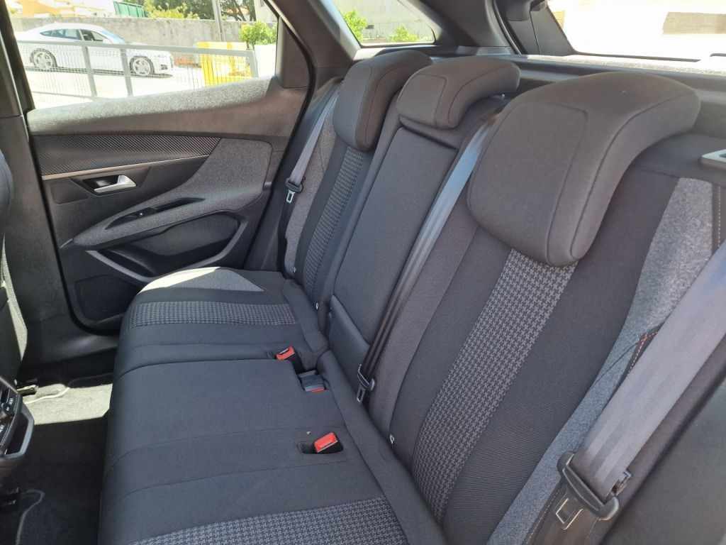 peugeot-3008-2021-diesel-1499cc