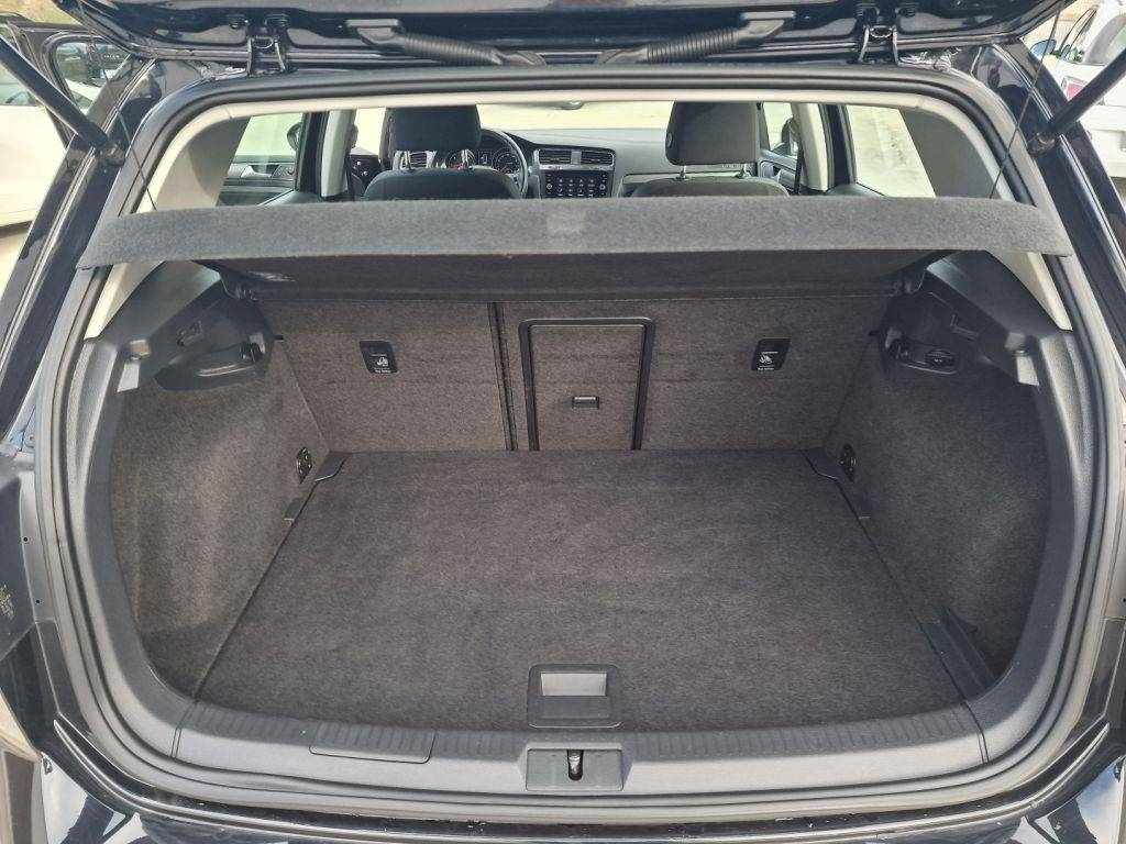 volkswagen-golf-2017-diesel-1598cc