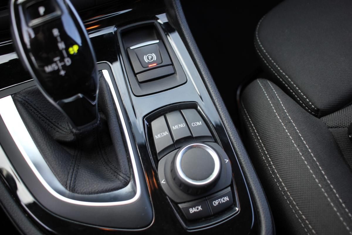bmw-serie-2-2019-diesel-1496cc