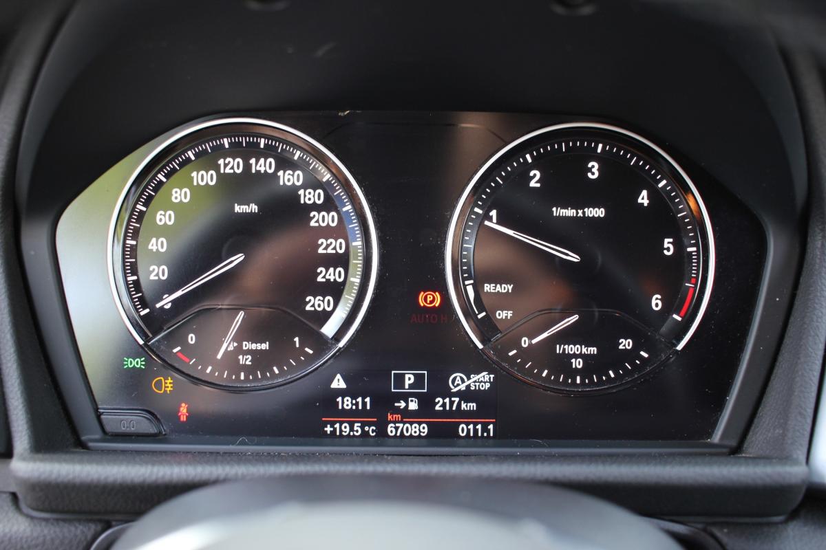 bmw-serie-2-2019-diesel-1496cc