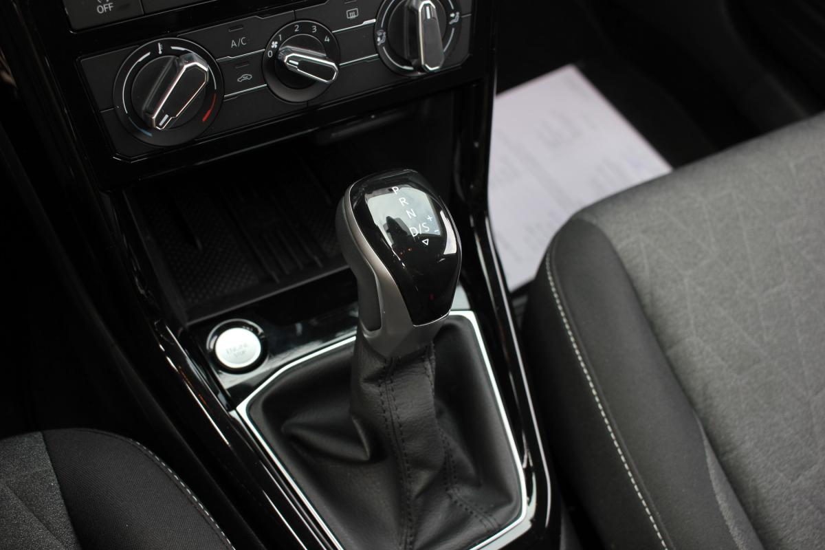 volkswagen-t-cross-2025-gasolina-999cc