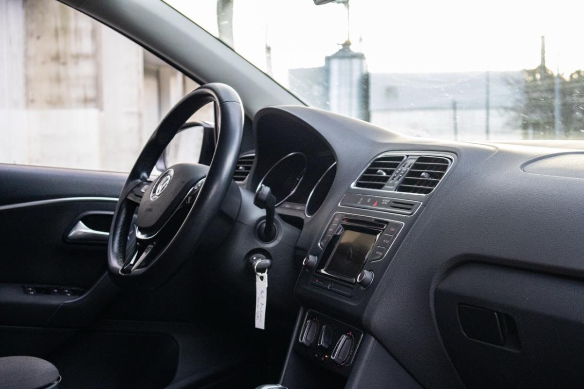 volkswagen-polo-2015-gasolina-1197cc