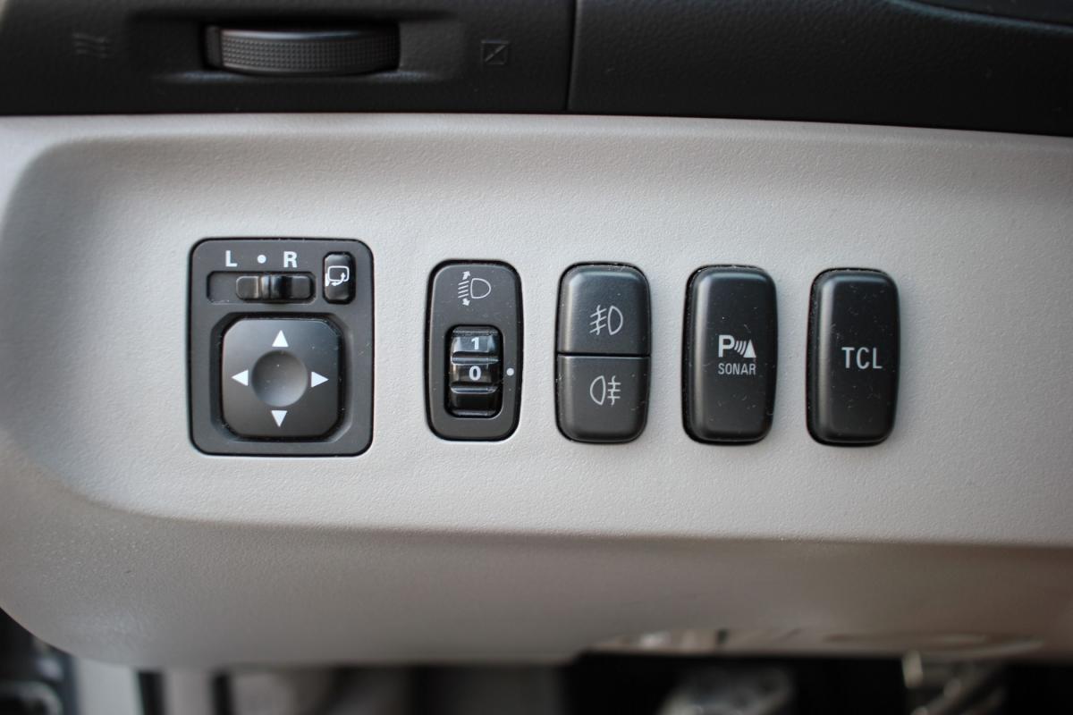 mitsubishi-grandis-2007-diesel-1968cc