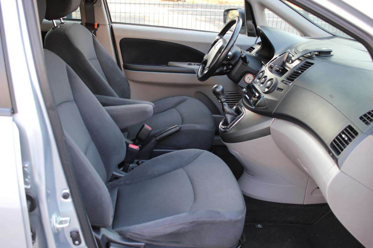mitsubishi-grandis-2007-diesel-1968cc