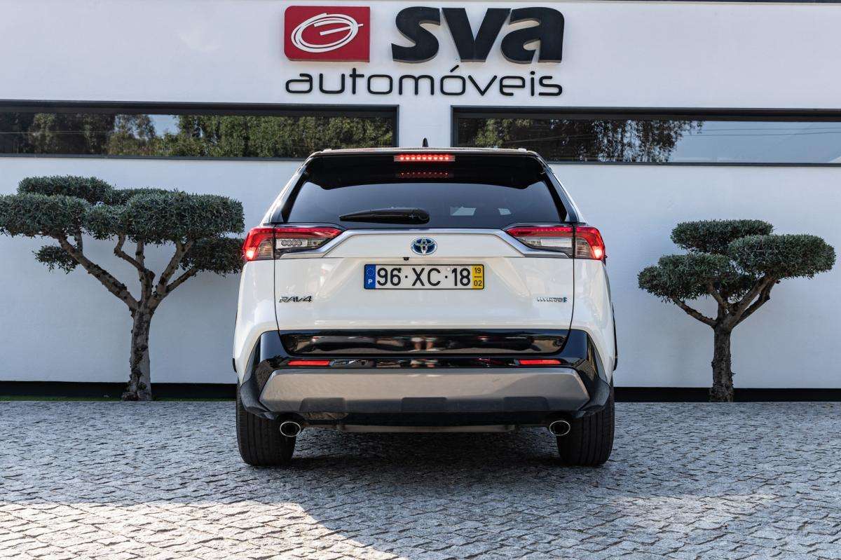 toyota-rav4-2019-hibrido-a-gasolina-2487cc
